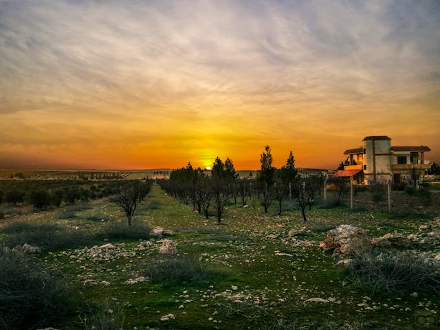 Casas rurales con alma de barro